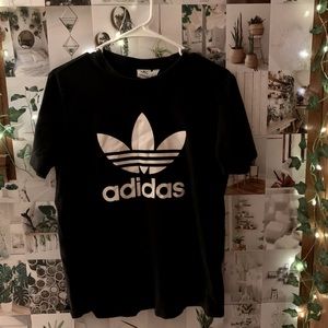 black adidas t shirt !!